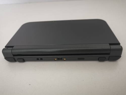 Nintendo New 3DS XL (Grey) with Protective Cover