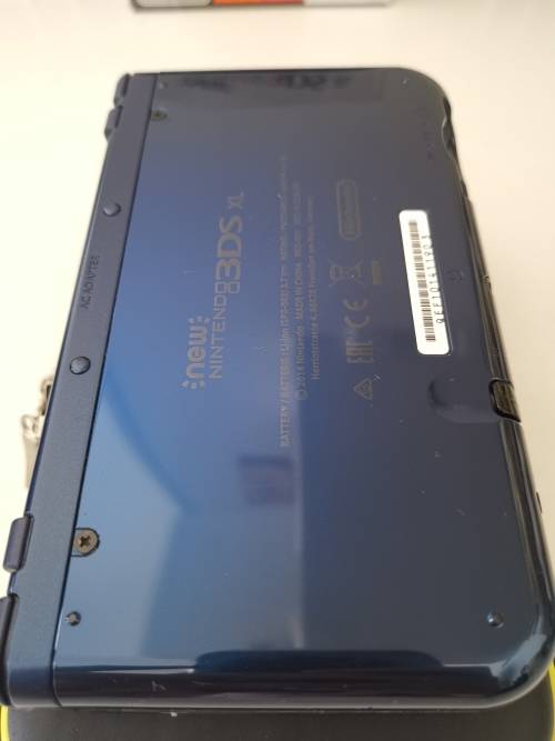 New Nintendo 3DS XL Bundle