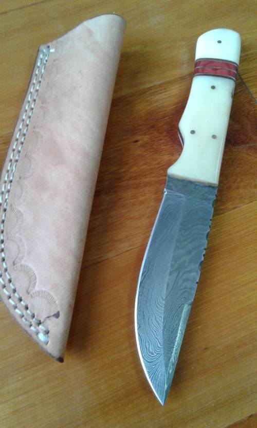 DAMASCUS Hand made knife, a must for any knife collector,  Leather Sheath Incl. CAME bone handle.