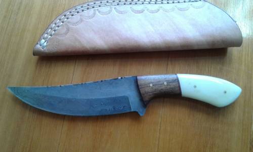 DAMASCUS Hand made knife, a must for any knife collector, Father's Day gift,  Leather Sheath Incl.