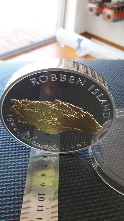 1Kilo PURE SILVER Mandela Robben Island medal,  please see all pictures.
