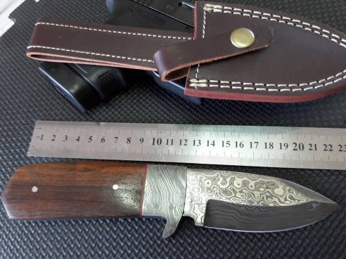 DAMASCUS Hand Made Knife, NEW Design, a MUST for any knife collector.