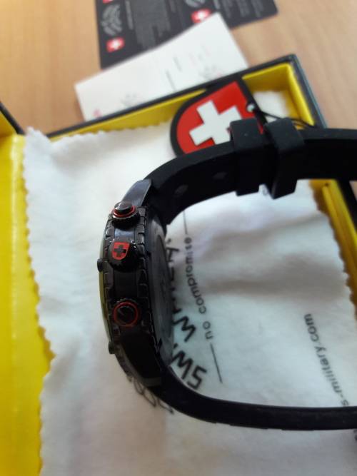 Retail: R16,900 CX Swiss Military Rallye Dakar Racing Chronograph Watch SWISS MADE.