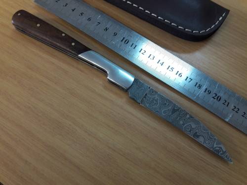 Handmade DAMASCUS  Folding Knife with wooden handle scales, Crazy R1 start, No reserve.