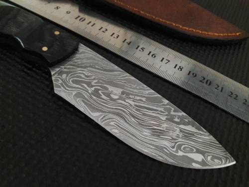 Handmade DAMASCUS Steel Hunting Knife with Wooden handle scales. NEW DESIGN !!!!!