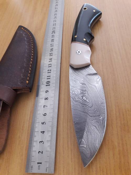 Handmade DAMASCUS Steel Hunting Knife, Bull horn and Camel Bone handle scales.