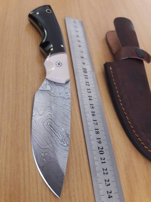 Handmade DAMASCUS Steel Hunting Knife, Bull horn and Camel Bone handle scales.