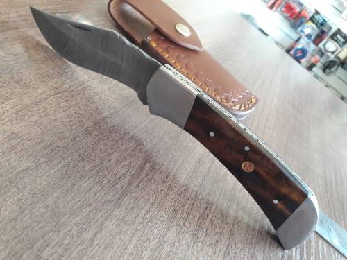 Handmade Damascus steel folding knife with Wooden handle scales. BIG SIZE !!!