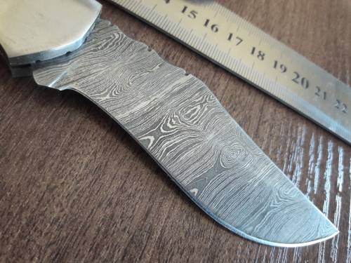 Handmade Damascus steel folding knife with Wooden handle scales. BIG SIZE !!!