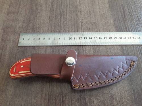 Handmade DAMASCUS Steel Hunting Knife with Wooden handle scales.FULL TANG !!!!!!