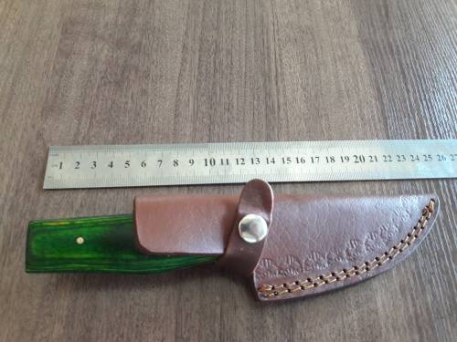Handmade DAMASCUS Steel Hunting Knife with Wooden handle scales.FULL TANG !!!!!!