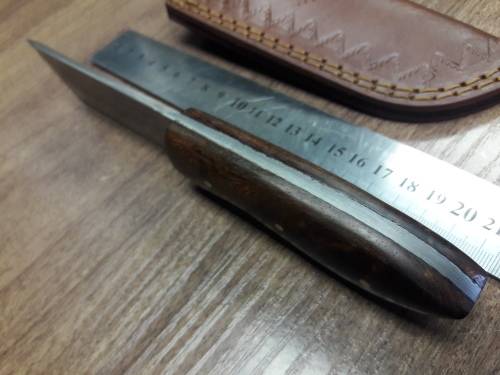 Handmade DAMASCUS Steel Hunting Knife with Wooden handle scales.FULL TANG !!!!!!
