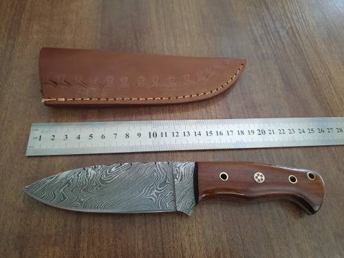 Handmade Damascus steel HUNTING  knife with WOODEN handle scales.