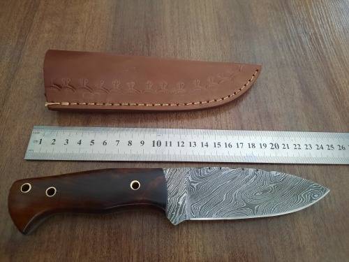 Handmade Damascus steel HUNTING  knife with WOODEN handle scales.