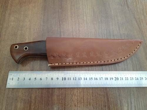 Handmade Damascus steel HUNTING  knife with WOODEN handle scales.