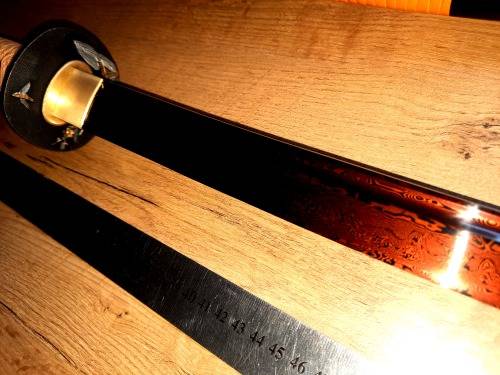 Handmade RED Damascus Steel Katana Samurai 13 Fold, Battle Ready, 8192 Layers of steel, 1095 &1060