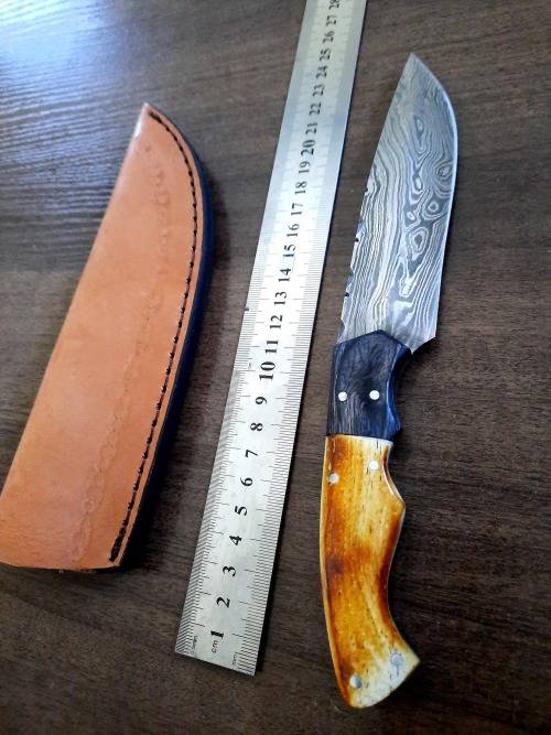 Handmade DAMASCUS Steel Hunting Knife, BURNT Camel Bone & Wooden Handle scales.