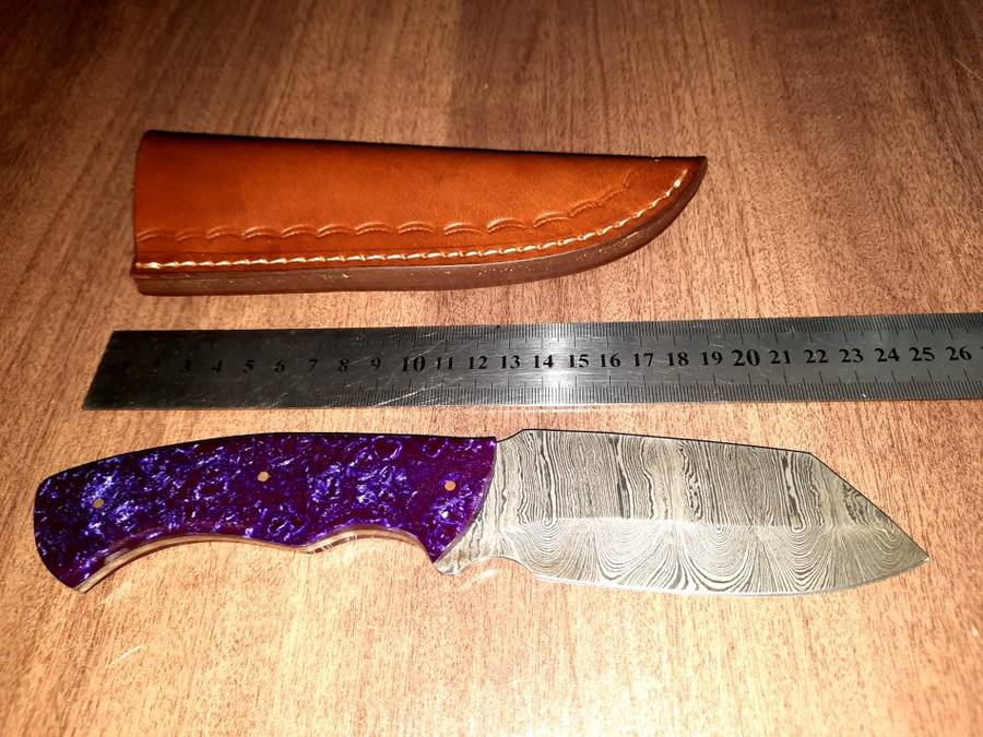 Handmade Damascus steel HUNTING Knife with Epoxy Resin handle scales, Perfect Gift for him.