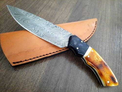 Handmade Damascus steel HUNTING Knife with Burnt CAMEL BONE handle scales.