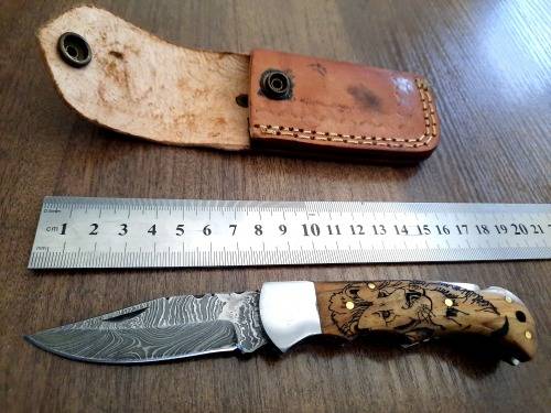 Handmade Damascus steel folding knife w Wooden Handle Scales. New stock !! LEATHER Pouch is BAD.