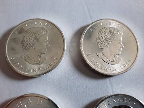 1 OZ Silver Canadian Maple Coin, 7 available,  PURE SILVER !!! BID PER COIN !!!