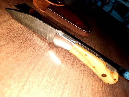 Handmade Damascus steel folding knife w Olive Wood Handle Scales. New stock !!