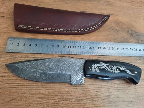 Handmade Damascus steel HUNTING  knife with BULL HORN handle scales. PLEASE READ Description.  !