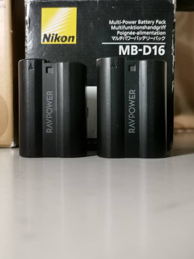 NIKON D750 DSLR + EXTRAS