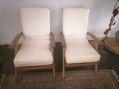 RETRO CHAIRS