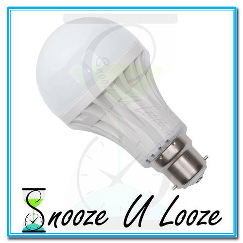 5W Cool White LED B22 (Bayonet) Globe !!50 Units available!! **FREE Shipping on Extra units**