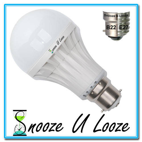 7W White LED B22 or E27 Globe:Buy 2 and get 1 FREE!!