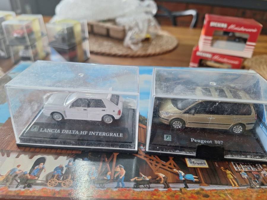 ho model cars & trucks