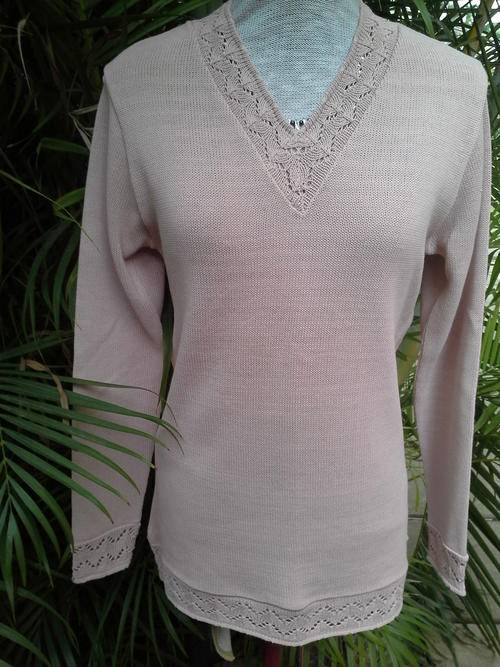 KNITTED VNECK LACE DETAIL PULLOVER 75CM LENGTH