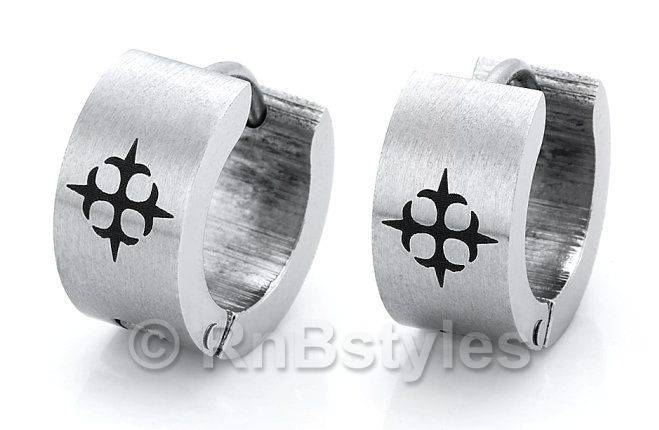 MENS SILVER  STAINLESS STEEL HOOPED EARINGS WITH BLACK ENGRAVED CROSS