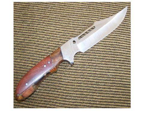CHRISTMAS SPECIAL HANDMADE KNIFE BY JWK USING WILD BAMBOO/ROSEWOOD/OLIVE WOOD FOR HANDLE