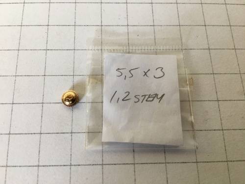 5.5mm Omega gold plated crown