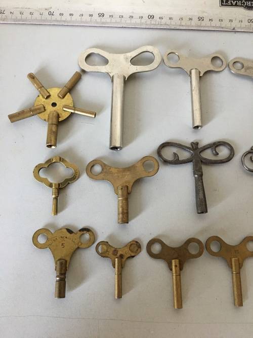 Clock winding keys - 20 pieces