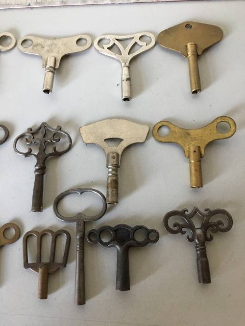 Clock winding keys - 20 pieces