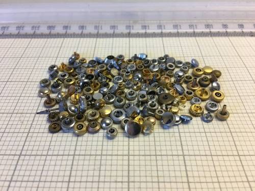 30 grams assorted used watch crowns - 120+ pieces - #11