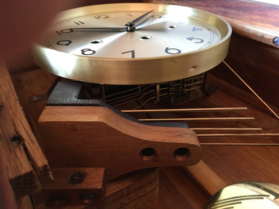 850 x 400mm wall clock - works