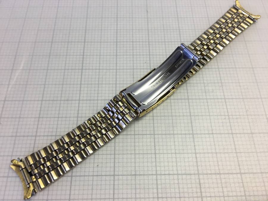 PULSAR - 18mm gold bracelet
