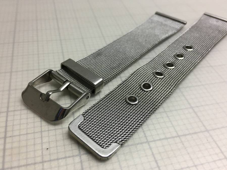 18mm stainless steel Milanese strap with buckle