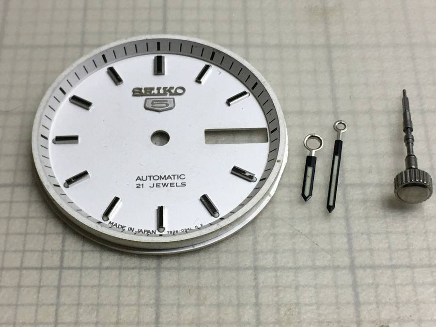 SEIKO 5 - dial, hands, crown & stem