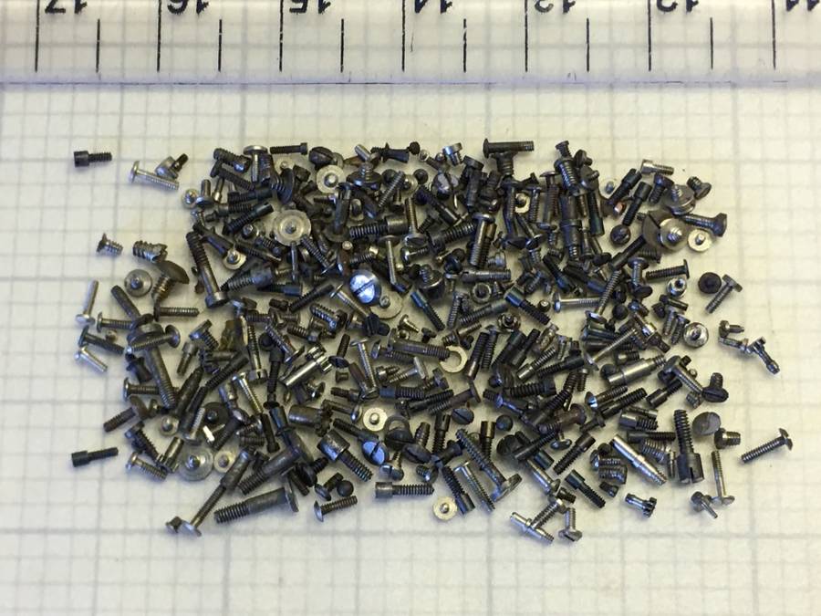 5 grams assorted used watch screws #11
