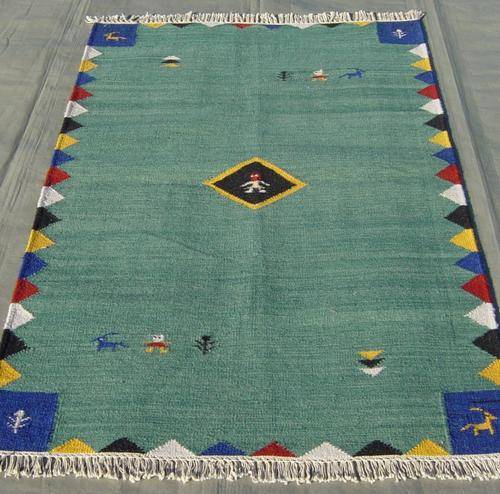 KILIM RUG