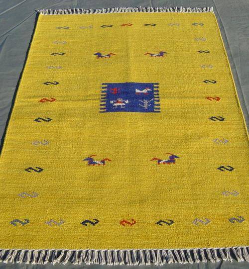 RUGS: KILIM RUG