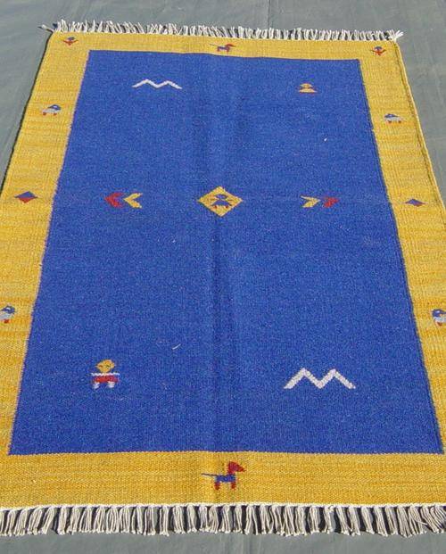 PERSIAN & ORIENTAL CARPETS: KILIM CARPET