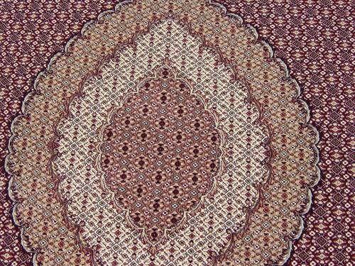 CARPETS: TABRIZ DESIGN CARPET 230x160