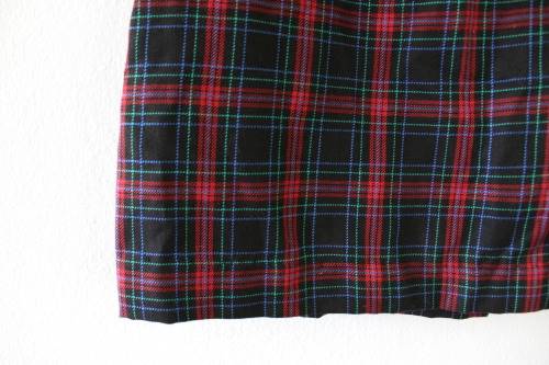 Vintaage 90's Tartan Skirt (Waist 30cm)