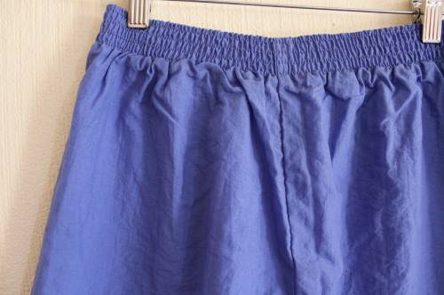 Vintage Blue 90's Sweat Pants (Lined) Waist measures 30cm from left to right